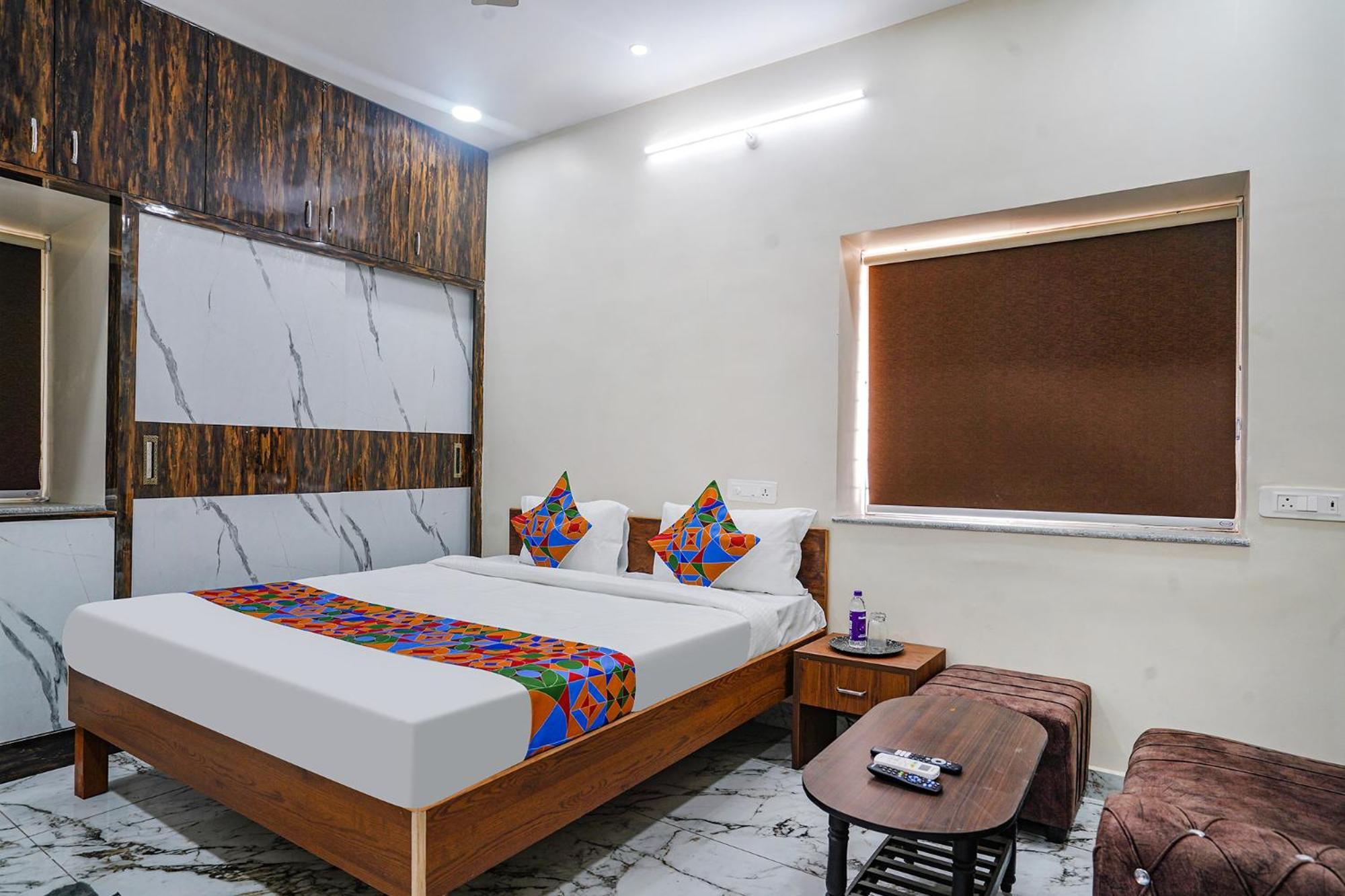 Fabhotel Perams Grand Inn - Hitech City Χιντεραμπάντ Εξωτερικό φωτογραφία