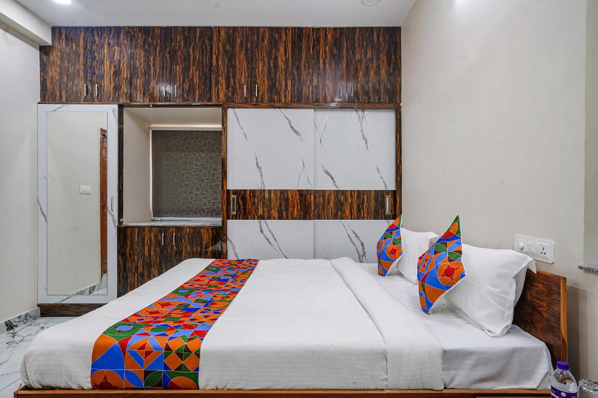 Fabhotel Perams Grand Inn - Hitech City Χιντεραμπάντ Εξωτερικό φωτογραφία